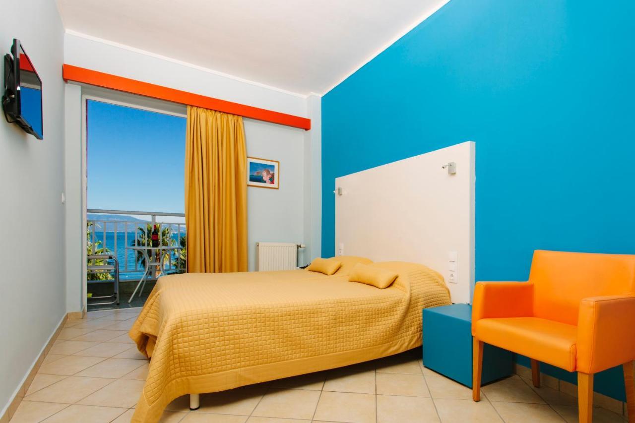 Hotel Sissy Kamena Vourla Dış mekan fotoğraf