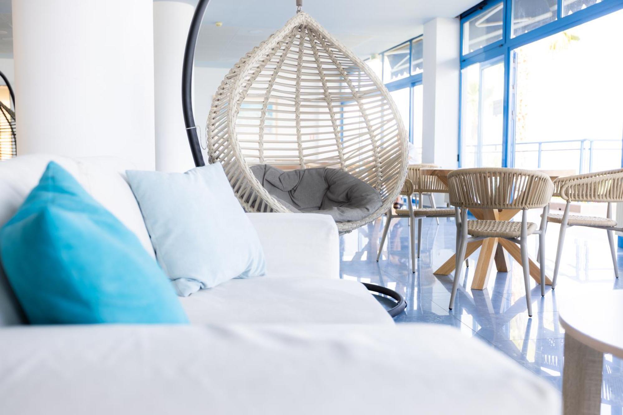 Hotel Sissy Kamena Vourla Dış mekan fotoğraf